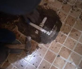 汕头市卫生间漏水维修公司为您分享下卫生间渗水如何处理及注意事项